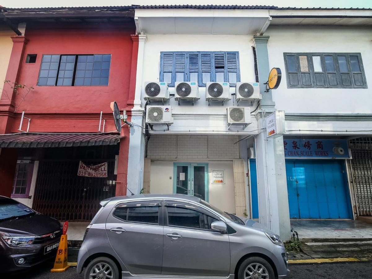 Little Houses Kuching Exteriér fotografie