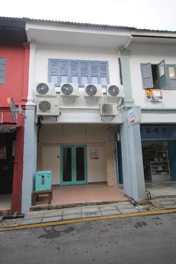 Little Houses Kuching Exteriér fotografie